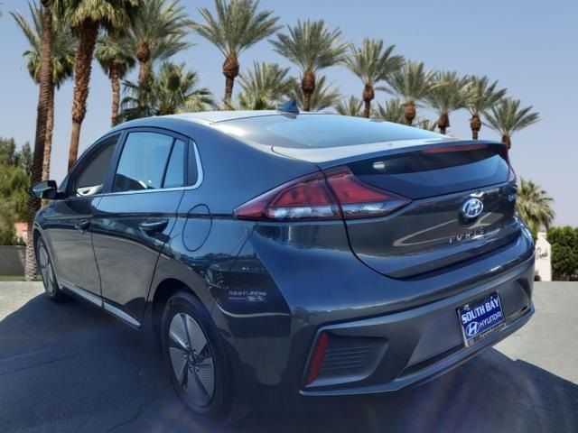 2022 Hyundai Ioniq Hybrid SE