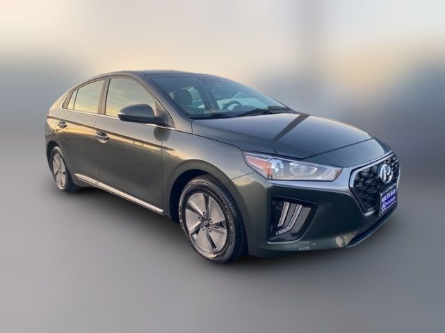 2022 Hyundai Ioniq Hybrid SE