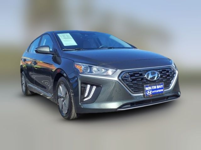 2022 Hyundai Ioniq Hybrid SE