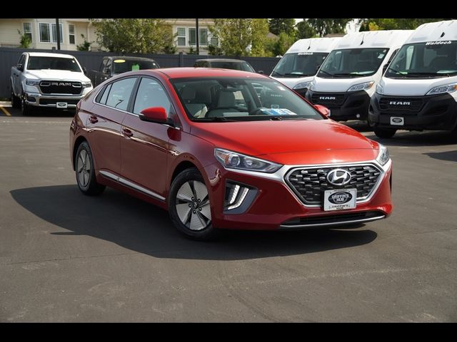 2022 Hyundai Ioniq Hybrid SE