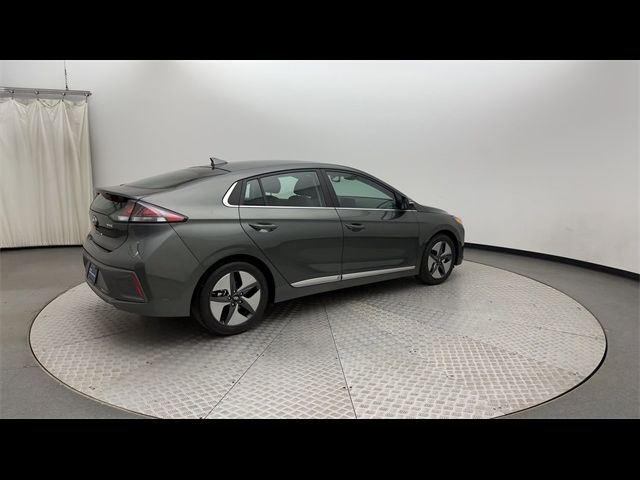 2022 Hyundai Ioniq Hybrid SEL