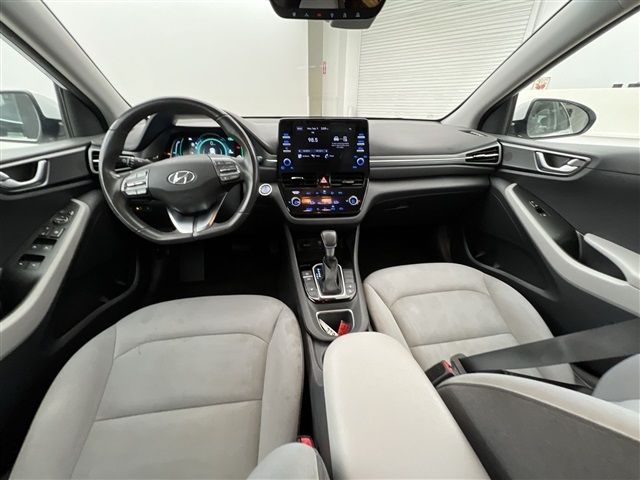 2022 Hyundai Ioniq Plug-in Hybrid SEL