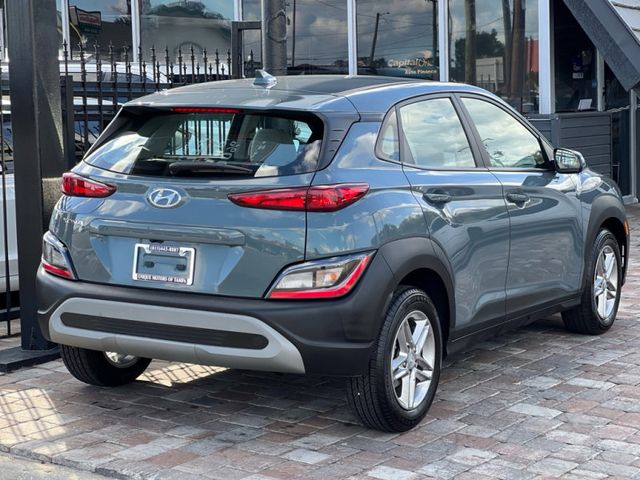 2022 Hyundai Kona SE