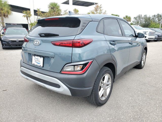 2022 Hyundai Kona SE