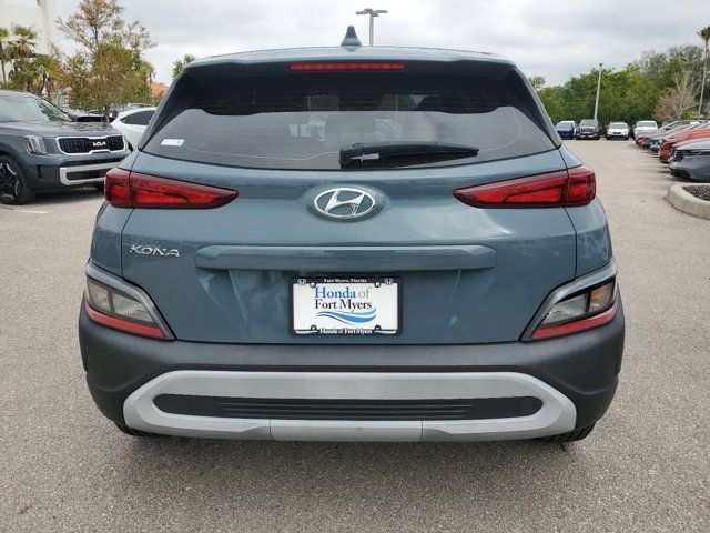 2022 Hyundai Kona SE