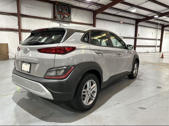 2022 Hyundai Kona SE