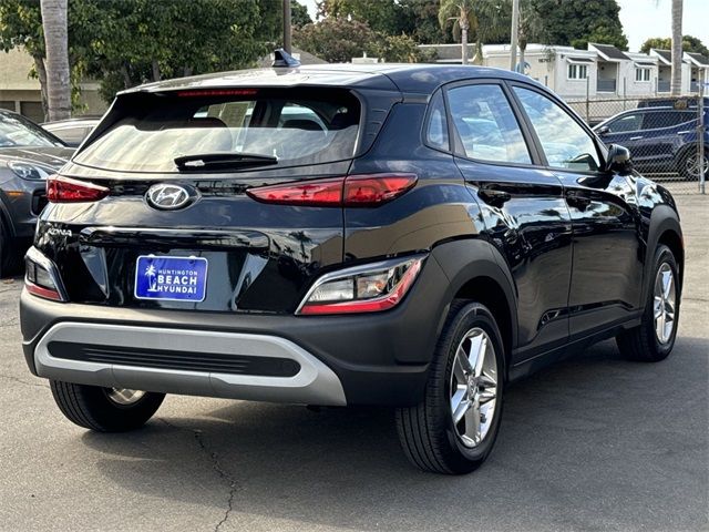 2022 Hyundai Kona SE