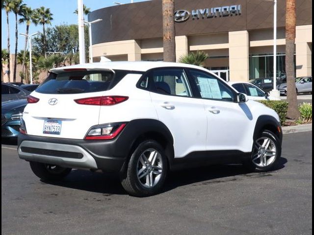 2022 Hyundai Kona SE