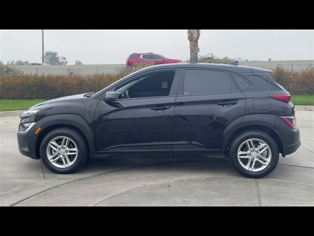 2022 Hyundai Kona SE