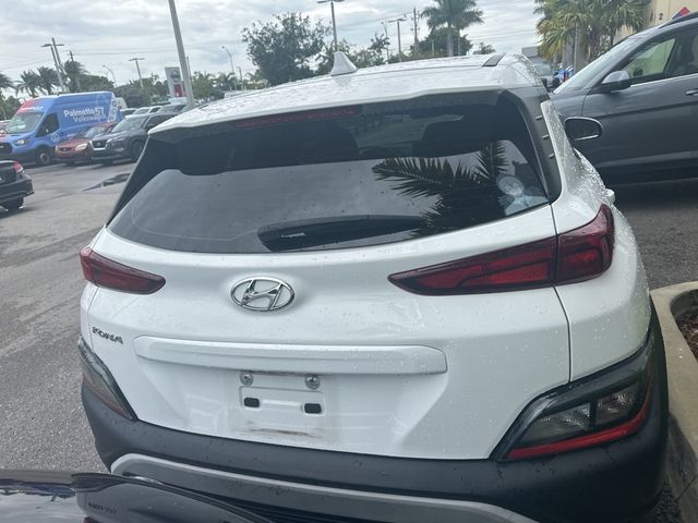 2022 Hyundai Kona SE