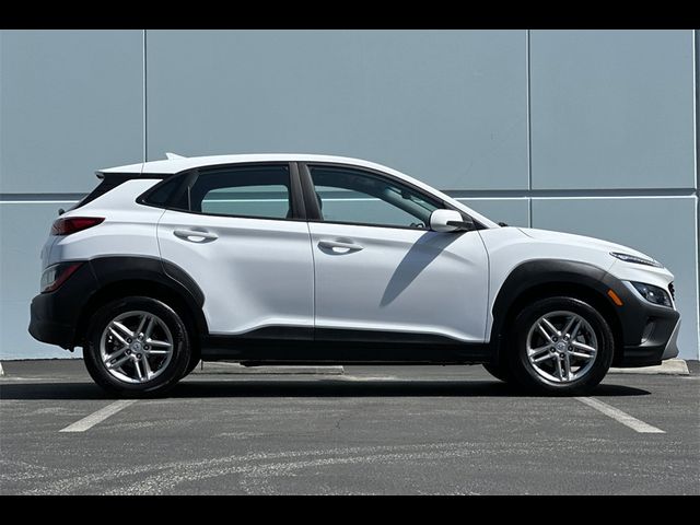 2022 Hyundai Kona SE