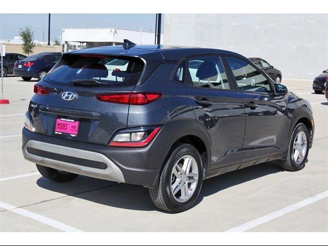 2022 Hyundai Kona SE