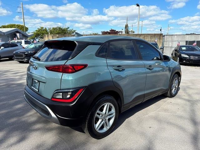 2022 Hyundai Kona SE