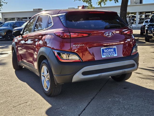 2022 Hyundai Kona SE