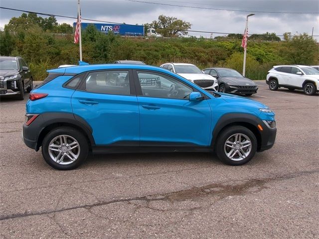 2022 Hyundai Kona SE