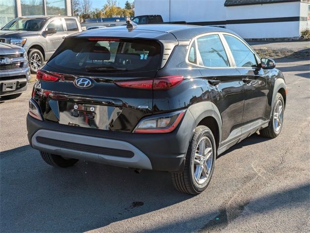 2022 Hyundai Kona SE