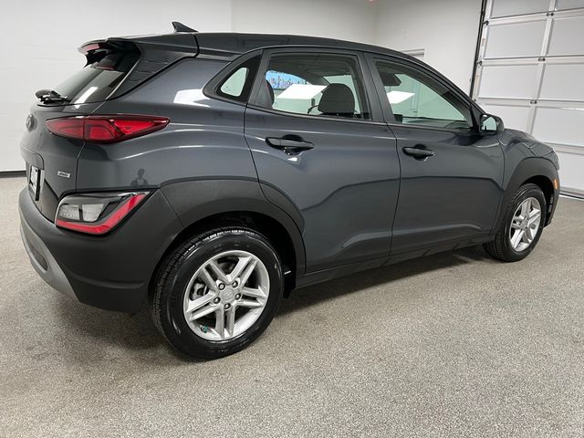 2022 Hyundai Kona SE