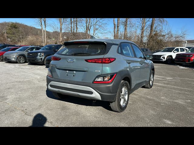 2022 Hyundai Kona SE