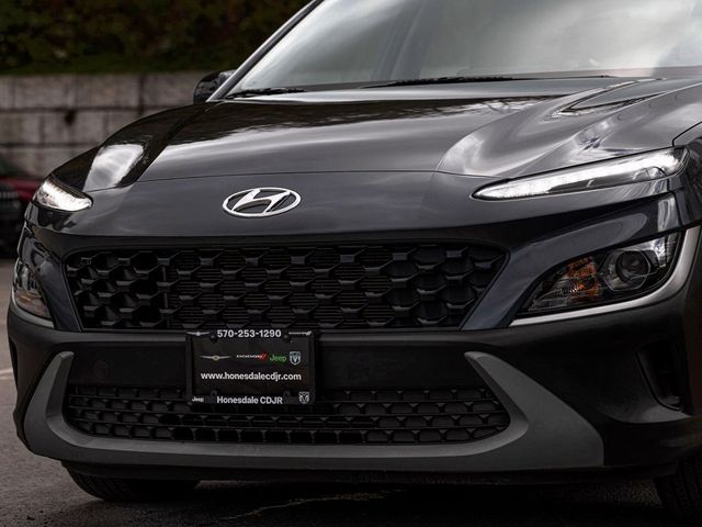 2022 Hyundai Kona SE