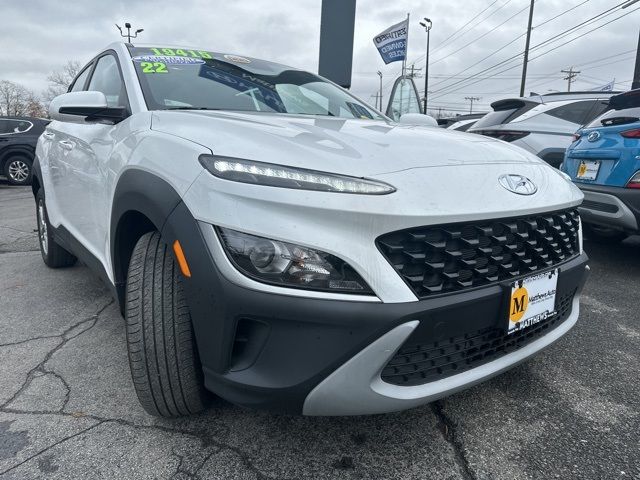 2022 Hyundai Kona SE