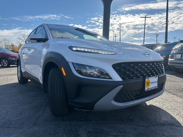 2022 Hyundai Kona SE