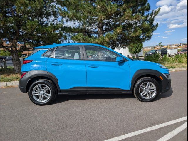 2022 Hyundai Kona SE