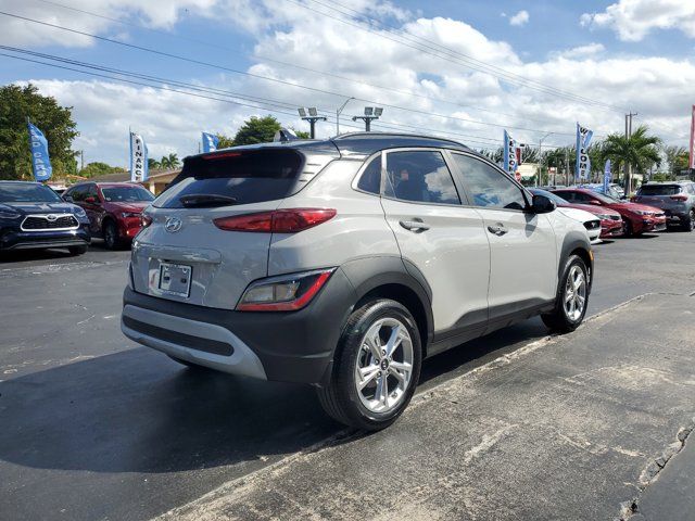 2022 Hyundai Kona SEL