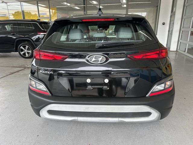 2022 Hyundai Kona SE