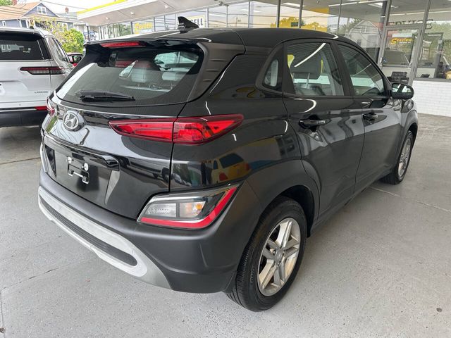 2022 Hyundai Kona SE