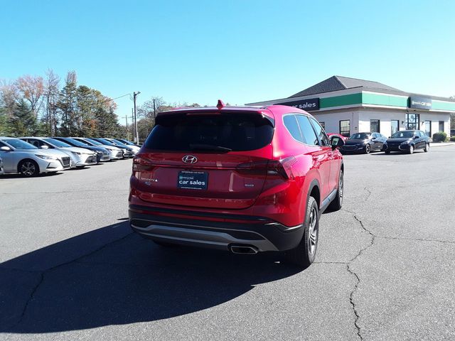 2022 Hyundai Santa Fe SE