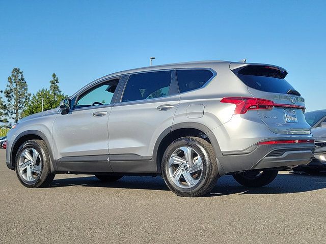 2022 Hyundai Santa Fe SE