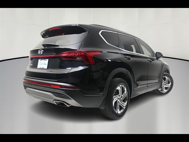 2022 Hyundai Santa Fe SE