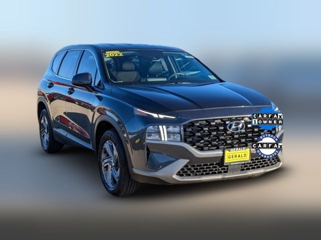 2022 Hyundai Santa Fe SE