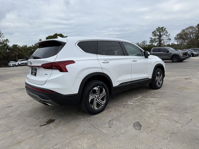 2022 Hyundai Santa Fe SE