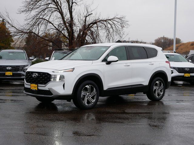 2022 Hyundai Santa Fe SE