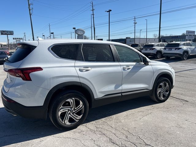 2022 Hyundai Santa Fe SE