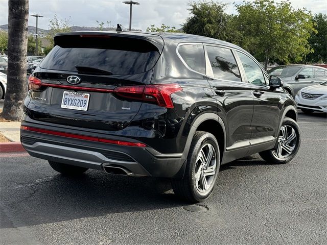 2022 Hyundai Santa Fe SE