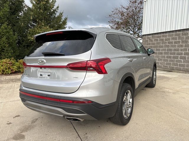 2022 Hyundai Santa Fe SE