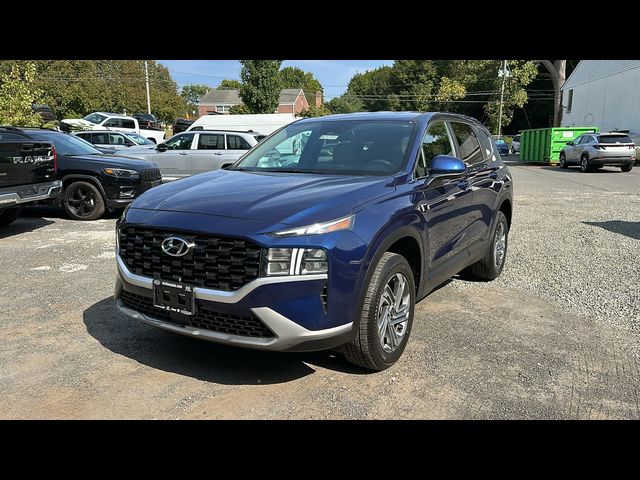 2022 Hyundai Santa Fe SE