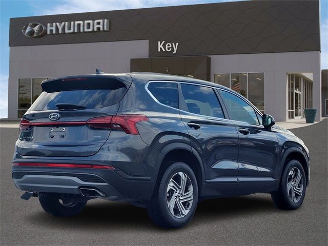 2022 Hyundai Santa Fe SE