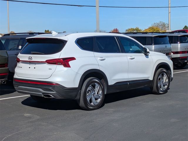 2022 Hyundai Santa Fe SE