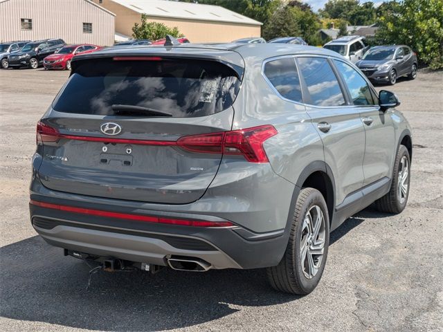 2022 Hyundai Santa Fe SE