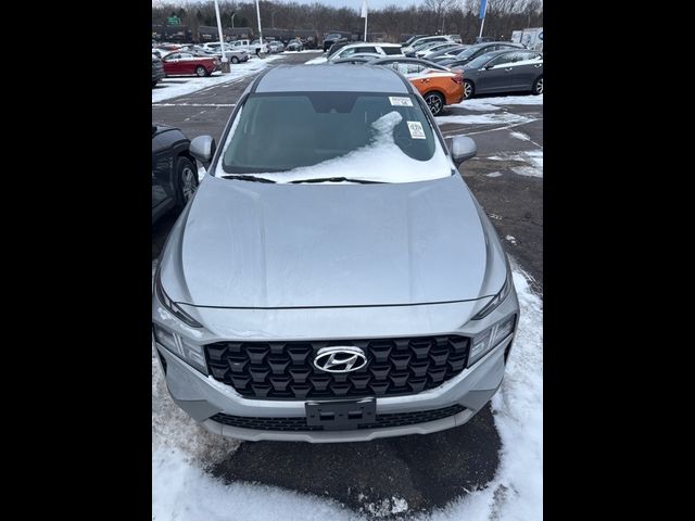 2022 Hyundai Santa Fe SE