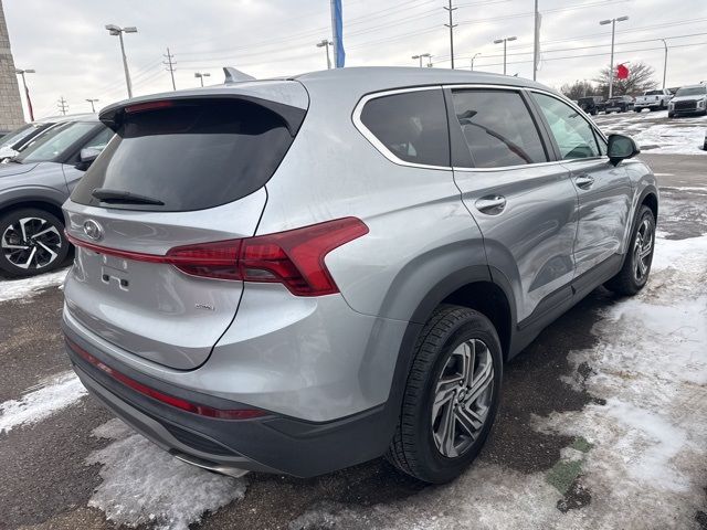 2022 Hyundai Santa Fe SE