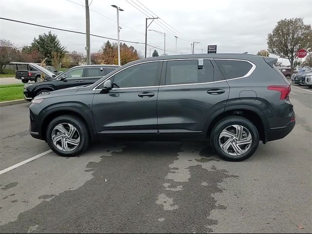 2022 Hyundai Santa Fe SE