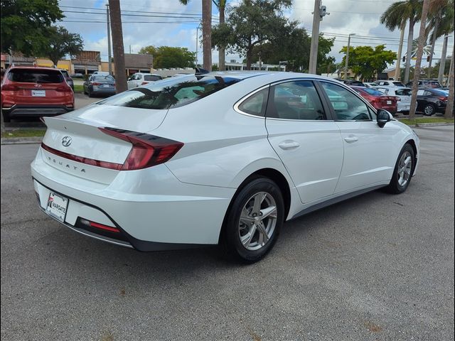 2022 Hyundai Sonata SE