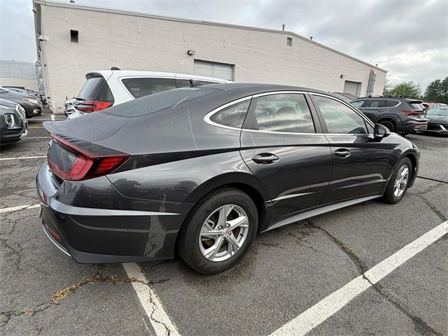 2022 Hyundai Sonata SE