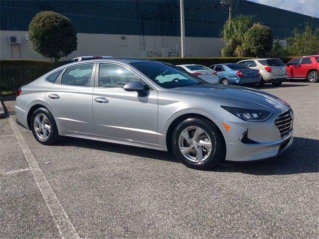 2022 Hyundai Sonata SE