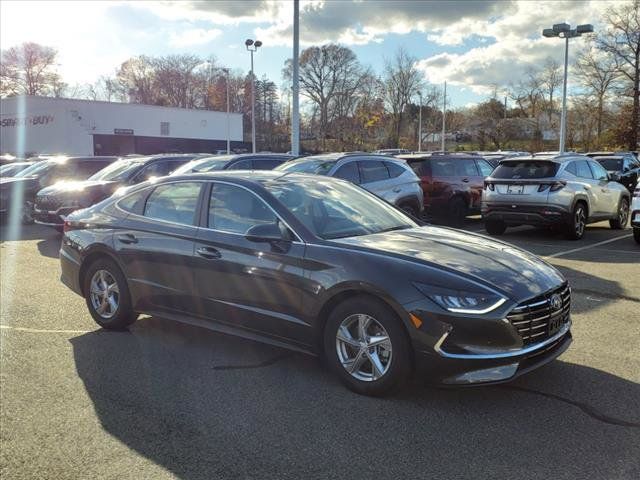 2022 Hyundai Sonata SE