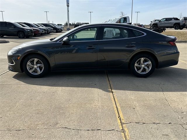 2022 Hyundai Sonata SE
